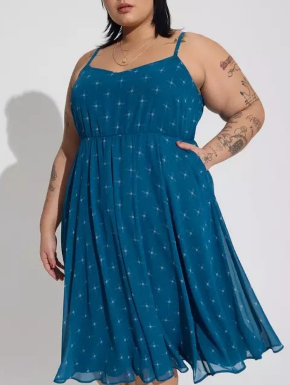#019 Torrid 0 Midi Chiffon Pleated Dress
